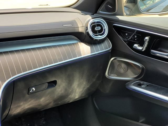 2025 Mercedes-Benz C-Class Sedan C 300 - Photo 67