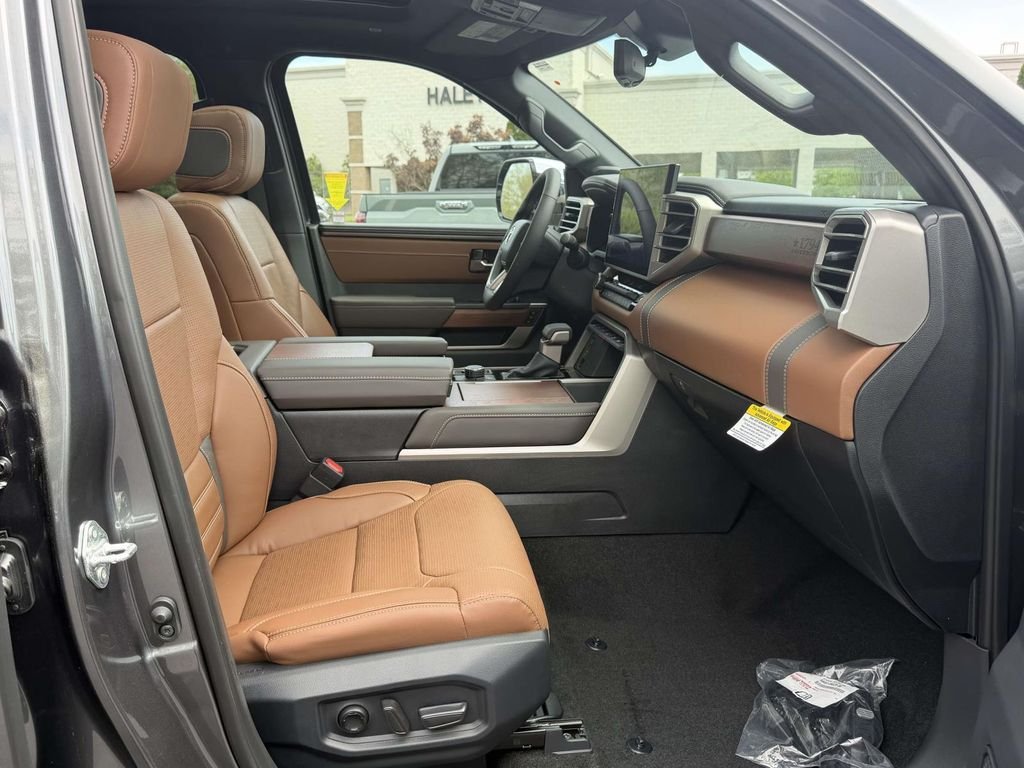 2026 Toyota Tundra 1794 Edition - Photo 11