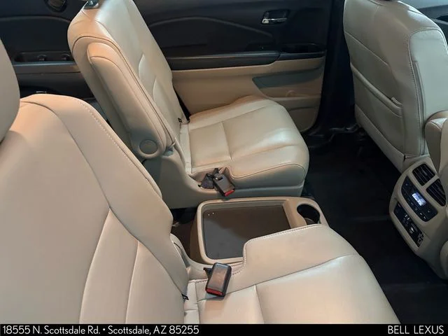 Used 2021 White Honda Touring image 15