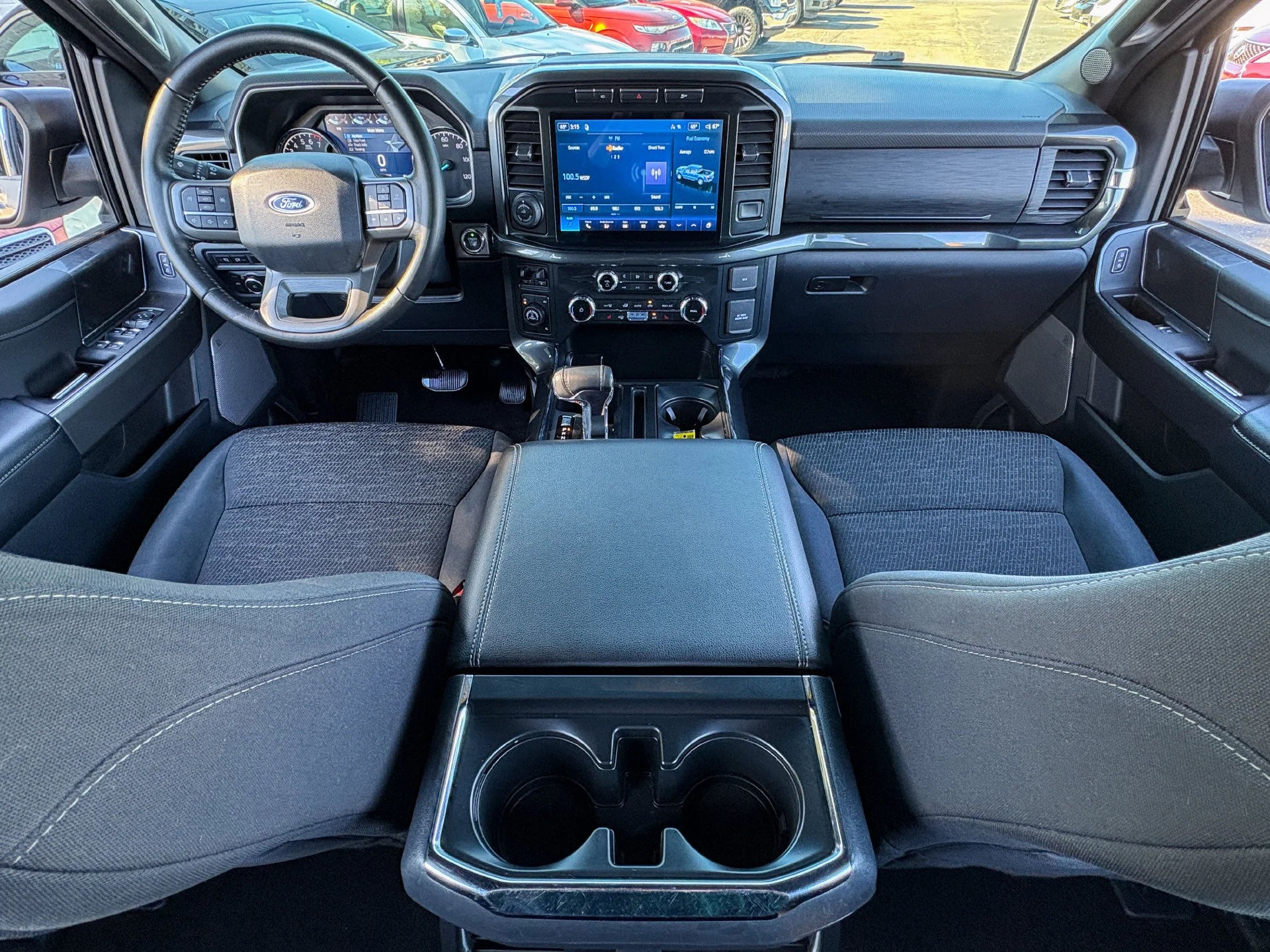 Used 2022 White Ford XLT image 26