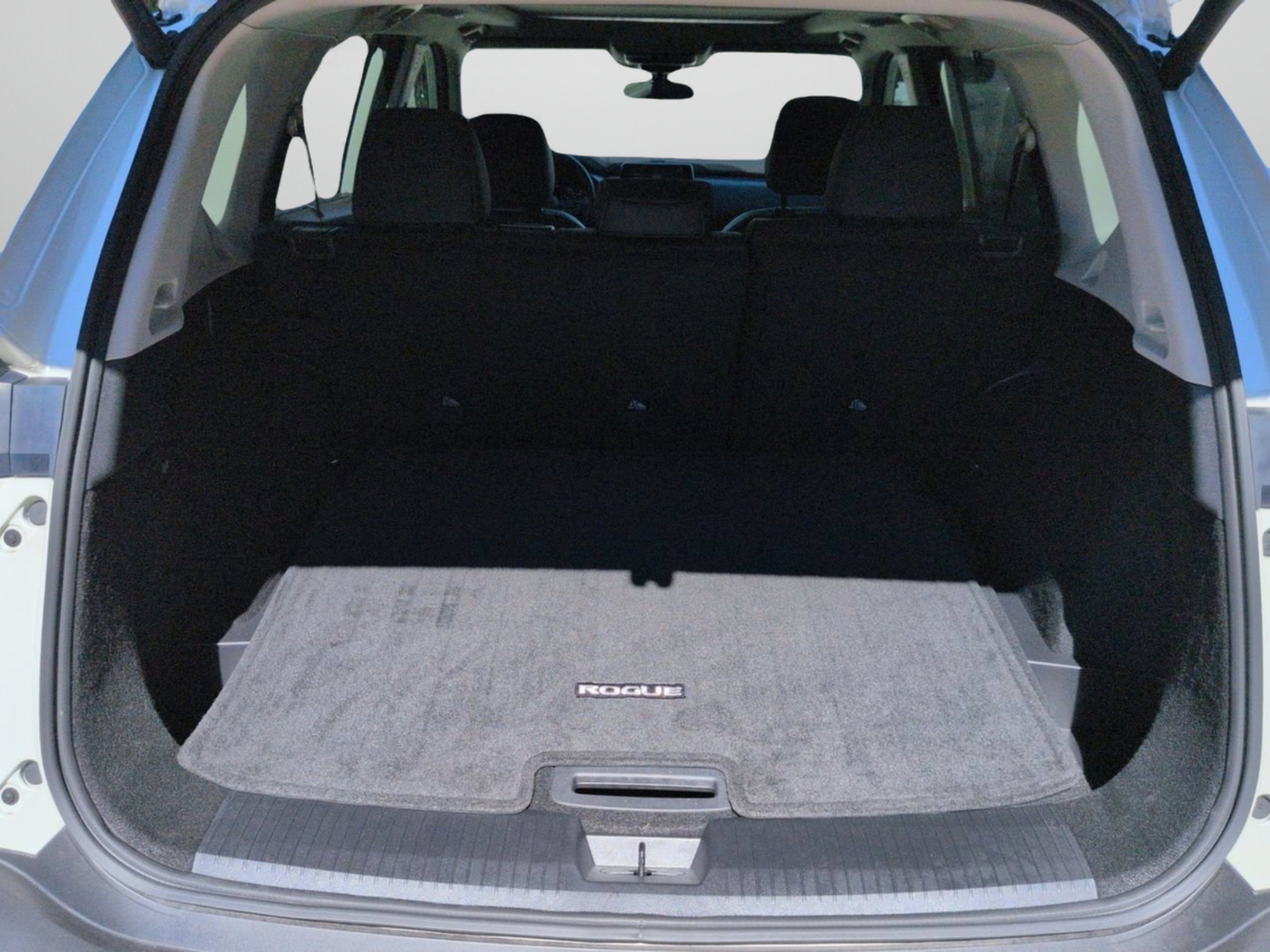 Used 2023 Pearl White Tricoat Nissan SV image 10