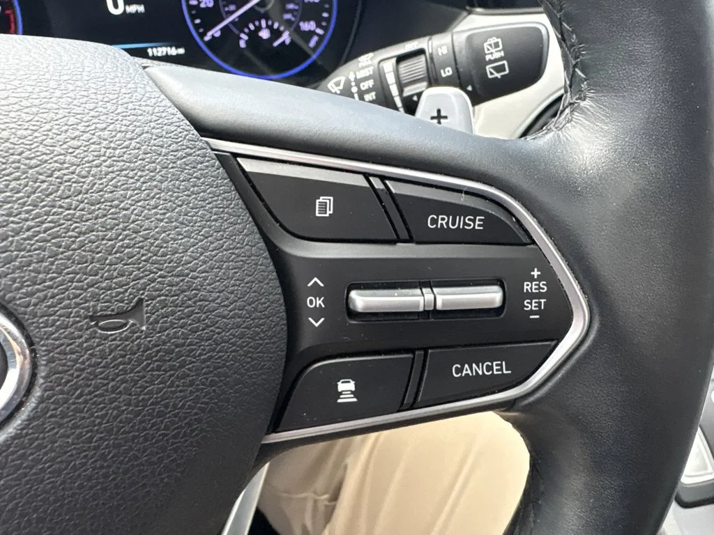 Used 2020 Silver Hyundai SEL image 18