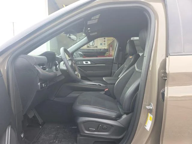 New 2027 Marsh Gray Ford Tremor® image 39