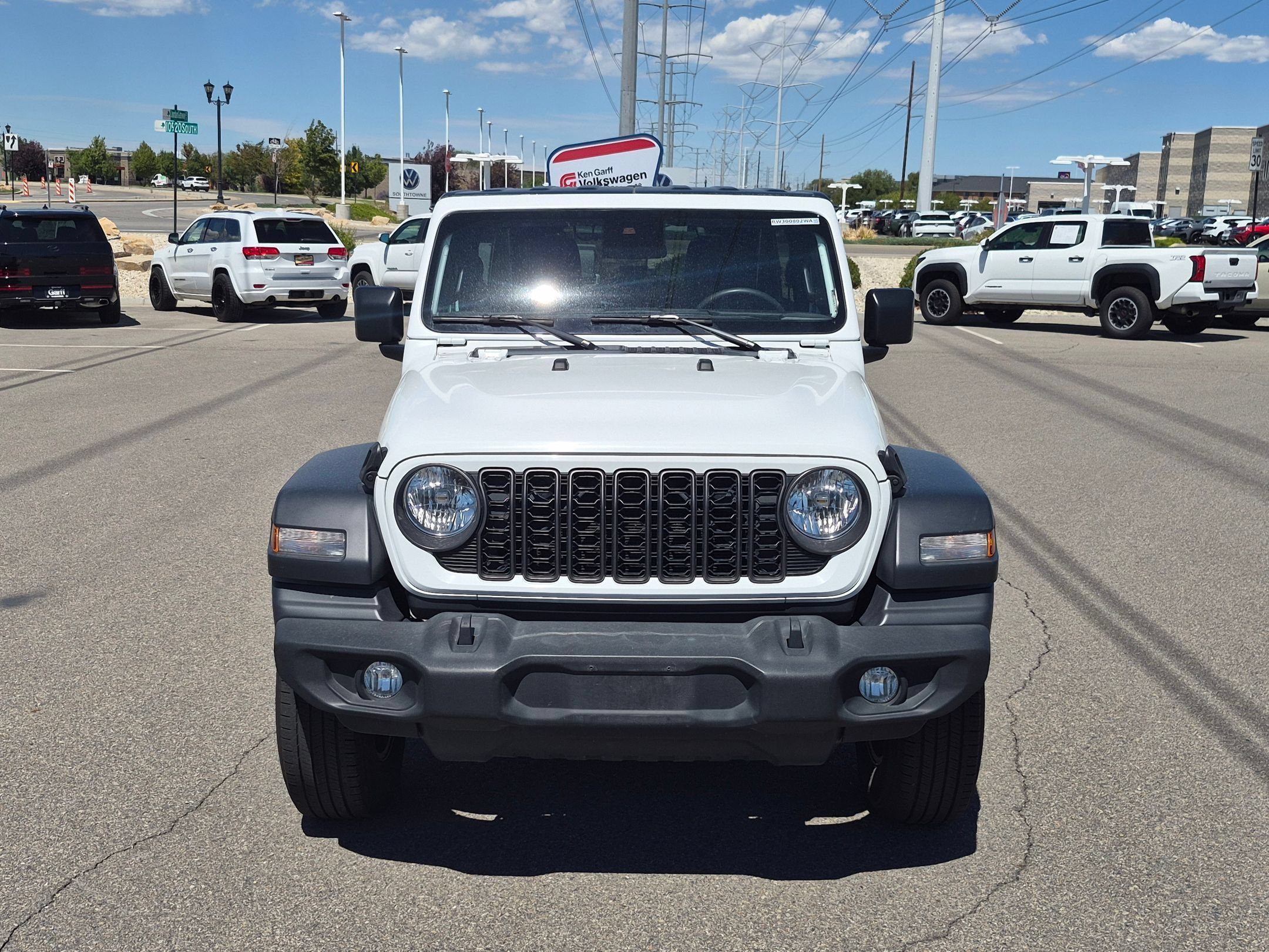 Used 2024 Bright White Clearcoat Jeep Sport S image 9