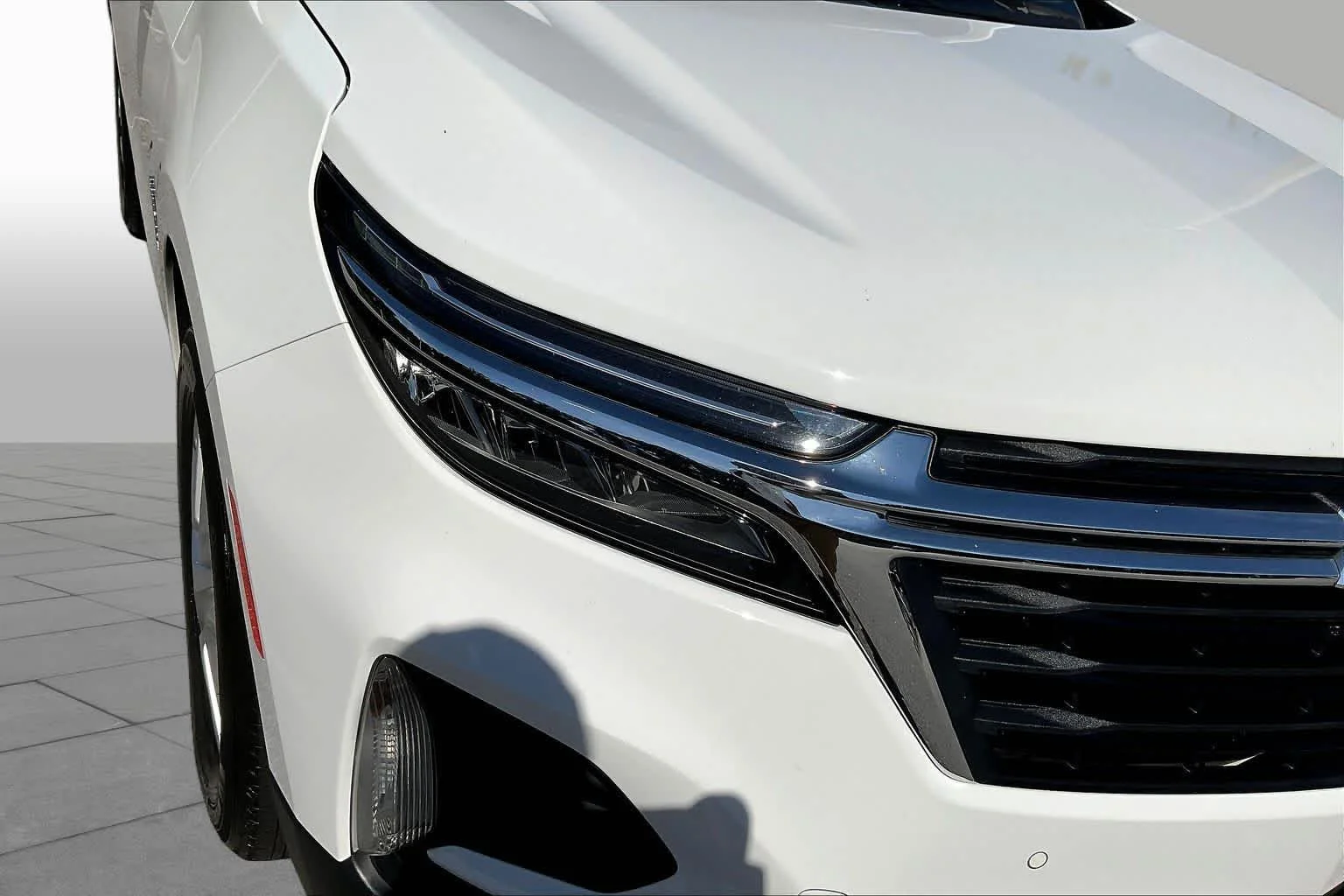 Used 2024 Summit White Chevrolet LT image 53