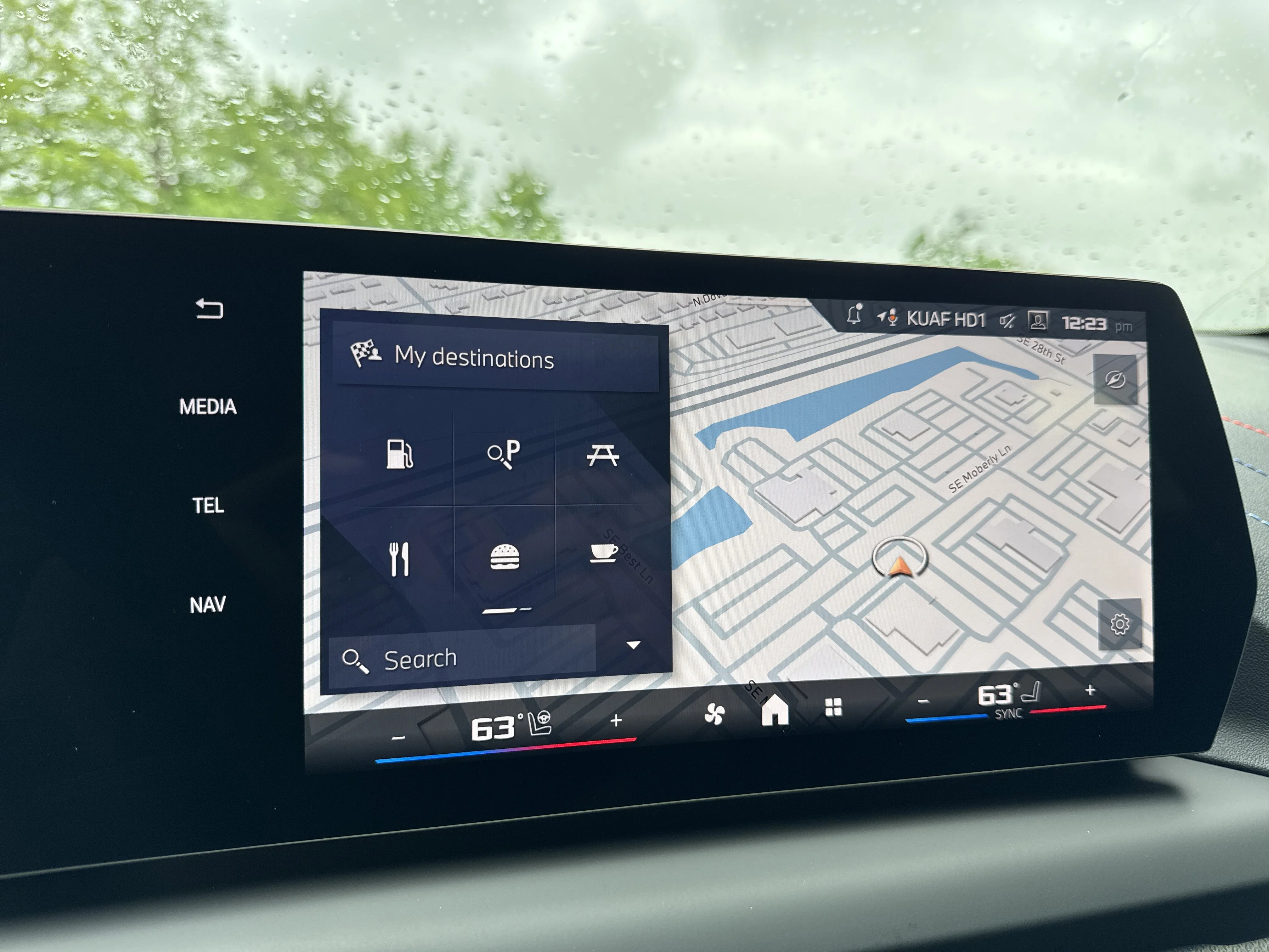 New 2026 0C4W Skyscraper Grey Metallic BMW M235 xDrive image 14