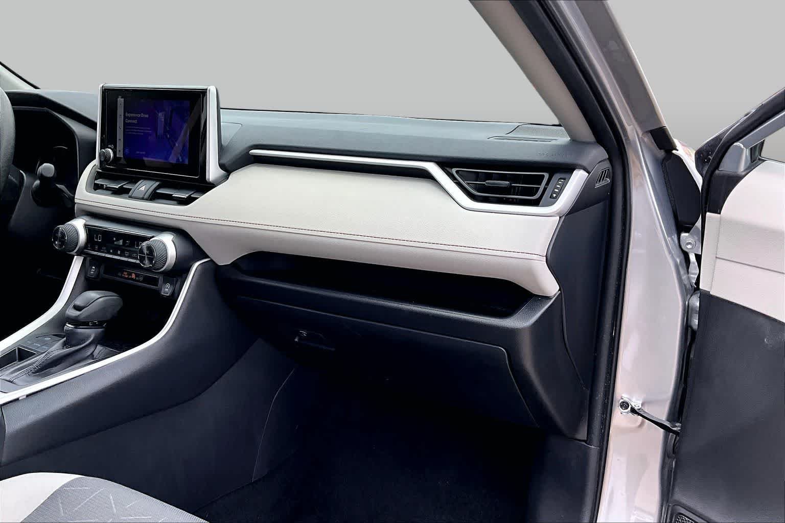 Certified Used 2025 Silver Sky Metallic Toyota XLE image 18
