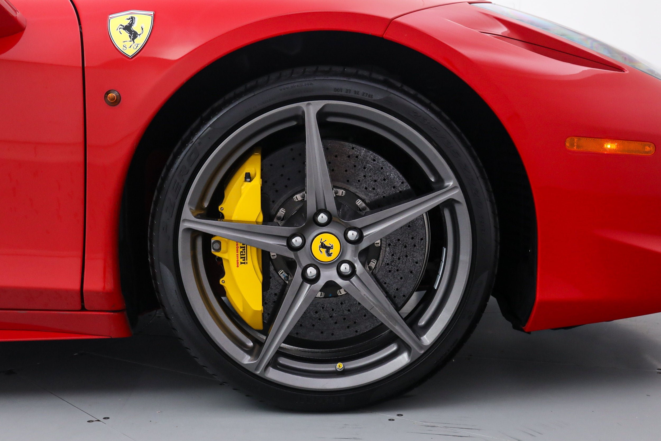 Used 2015 Rosso Corsa Ferrari  image 34