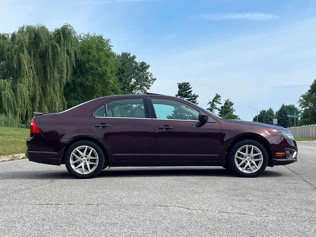Used 2012 Red Ford SEL image 8