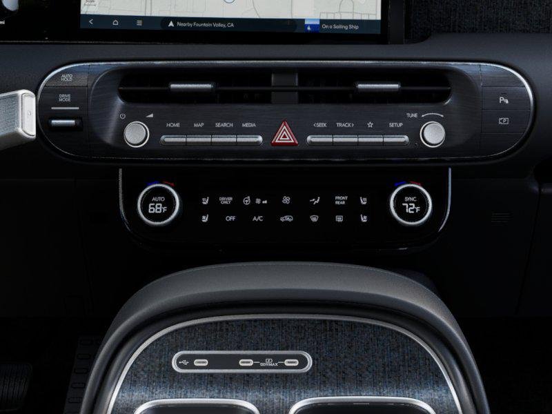New 2027 White Hyundai Limited 7P image 16