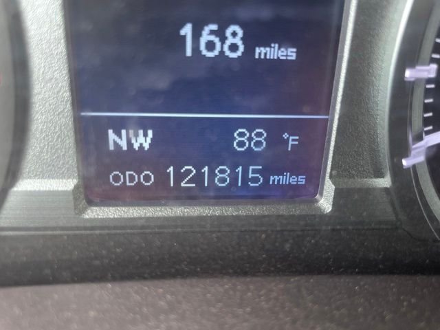Used 2014 White Toyota SR5 image 18