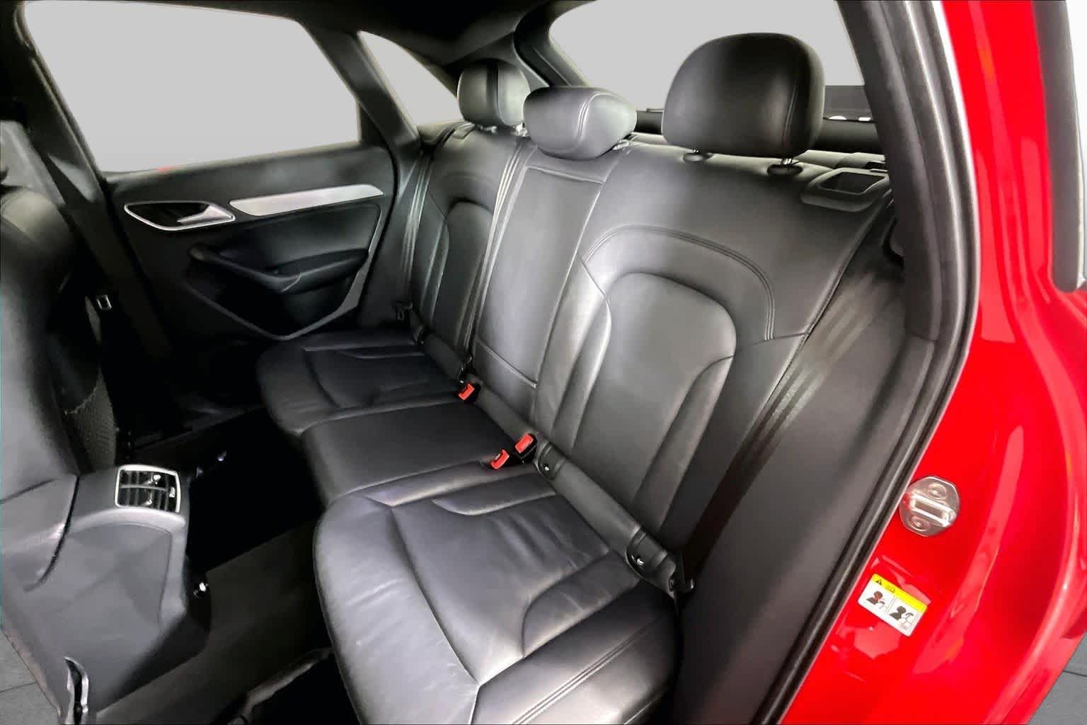 Used 2018 Misano Red Pearl Effect Audi Sport Premium image 18