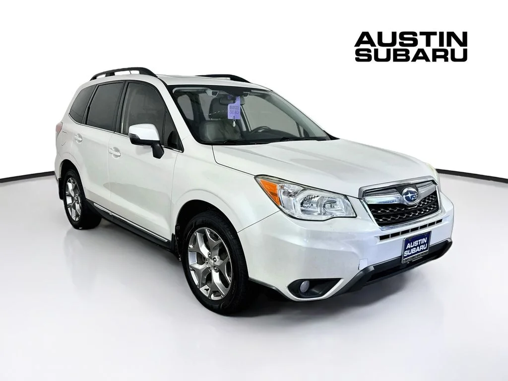 Used 2015 White Subaru 2.5i Touring image 1