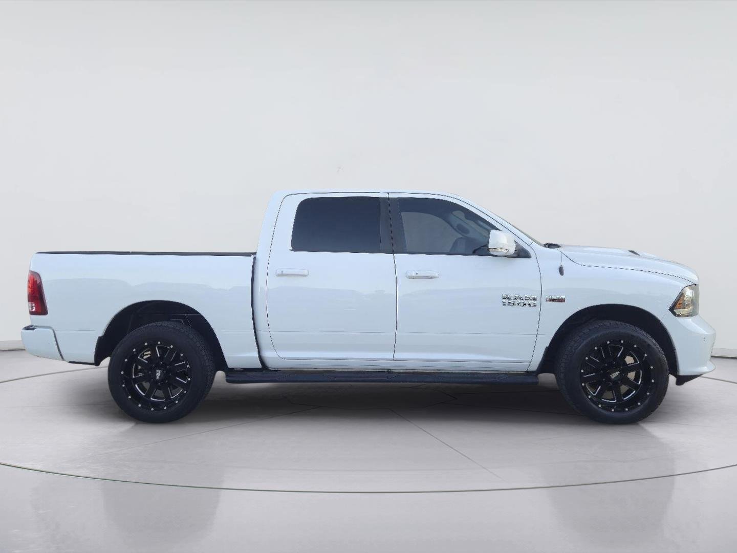 Used 2015 Bright White Clearcoat Ram Sport image 6
