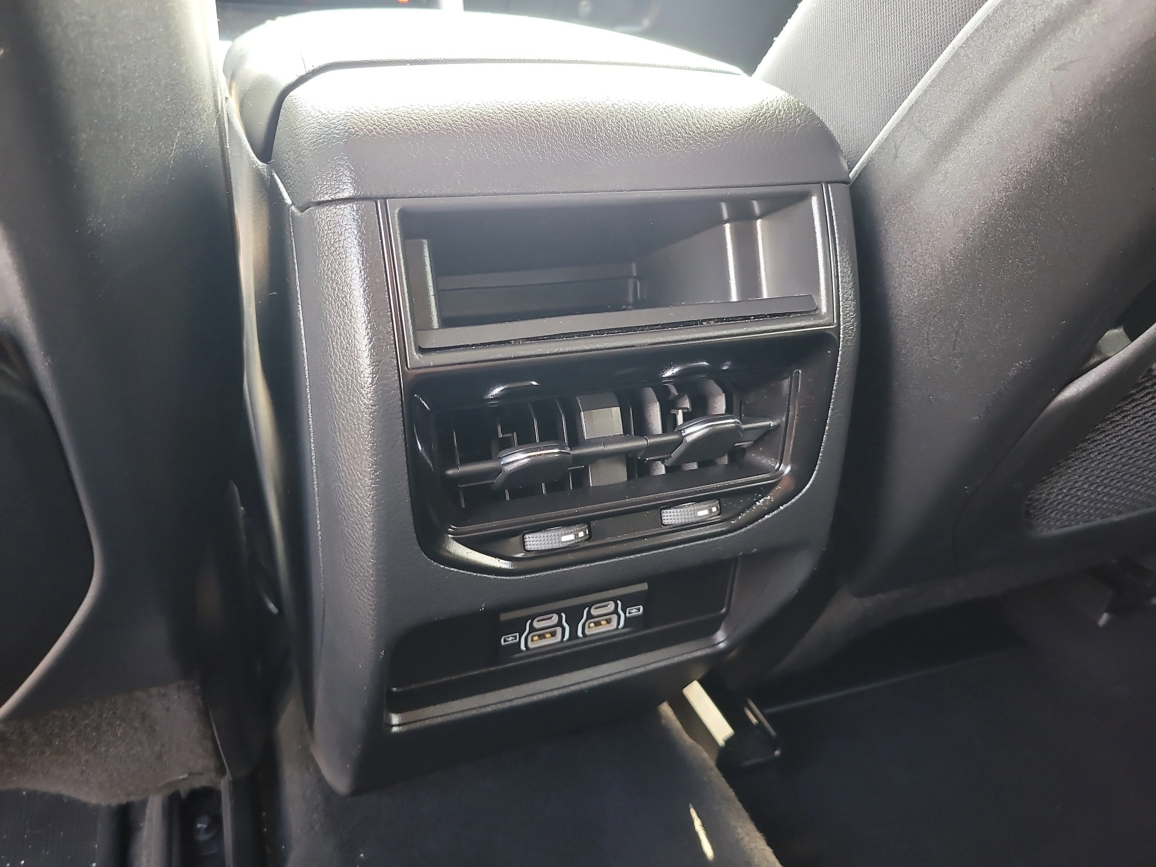 Used 2024 Baltic Gray Metallic Clearcoat Jeep Laredo image 13