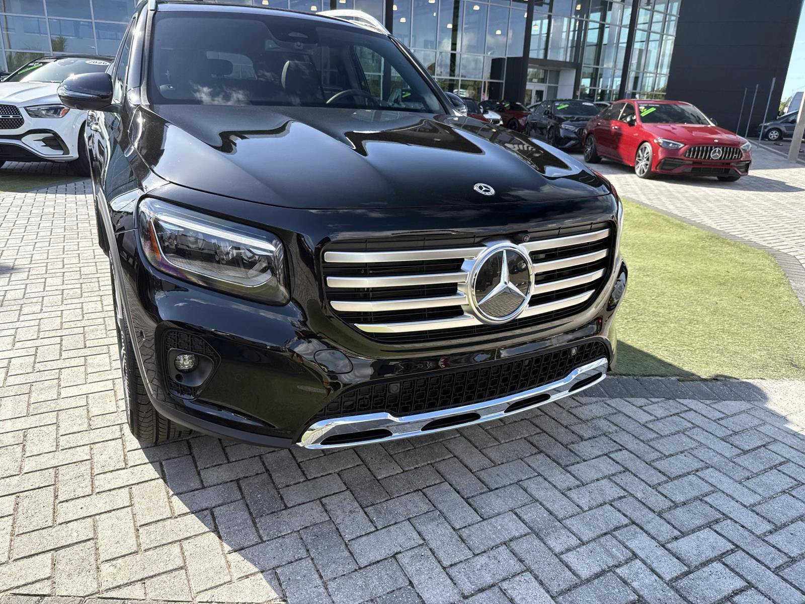 New 2026 Black Mercedes-Benz 250 SUV image 8