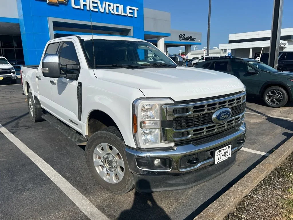 Used 2024 Oxford White Ford XL image 5