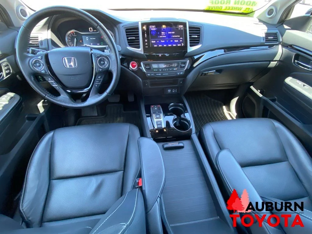 Used 2020 Platinum White Pearl Honda RTL-E image 29