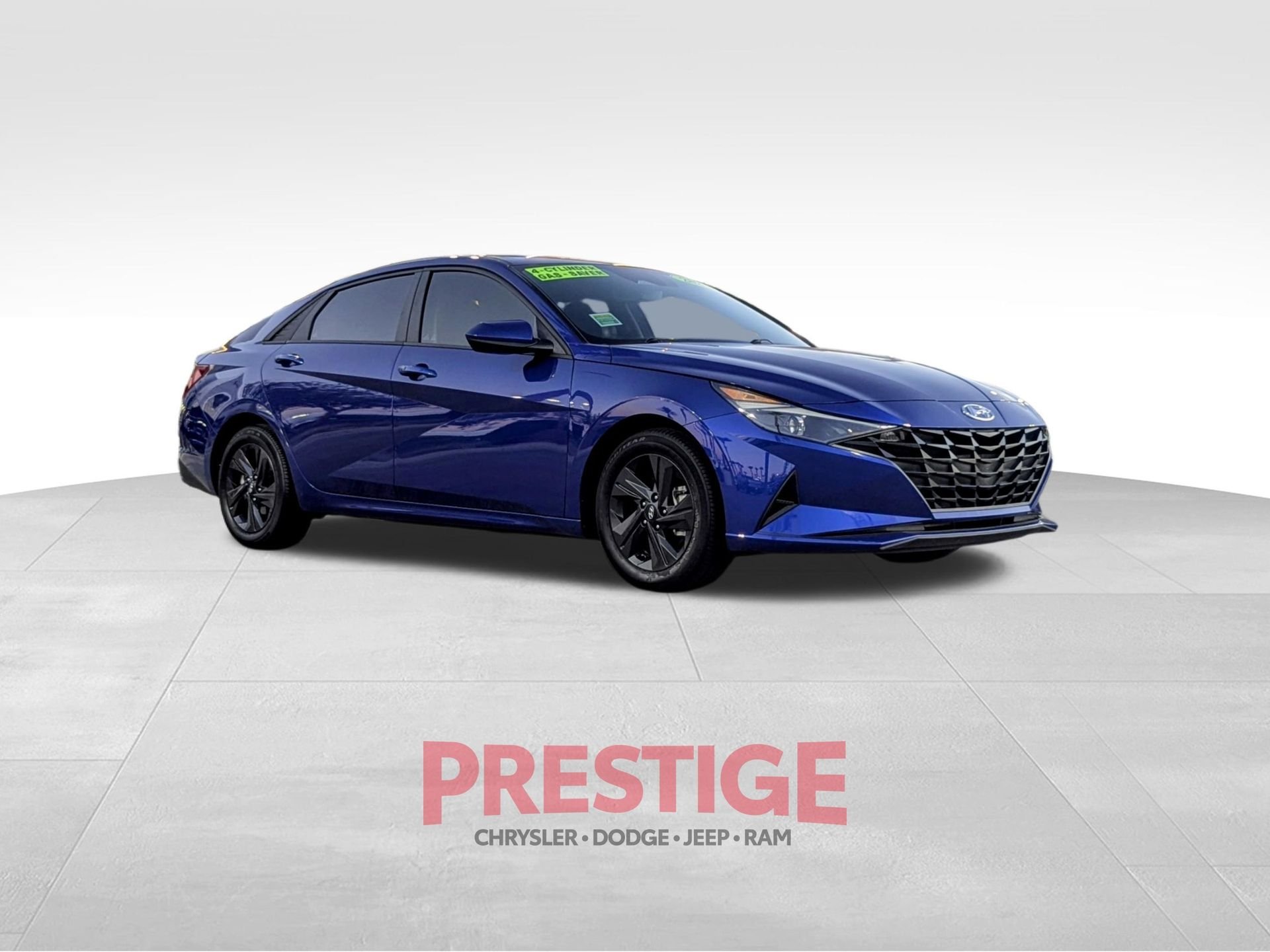 Used 2023 Blue Hyundai SEL image 4