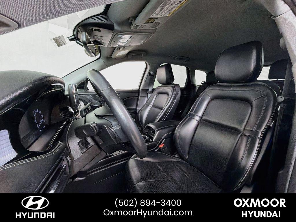 Used 2020 Magnetic Gray Lincoln Standard image 21