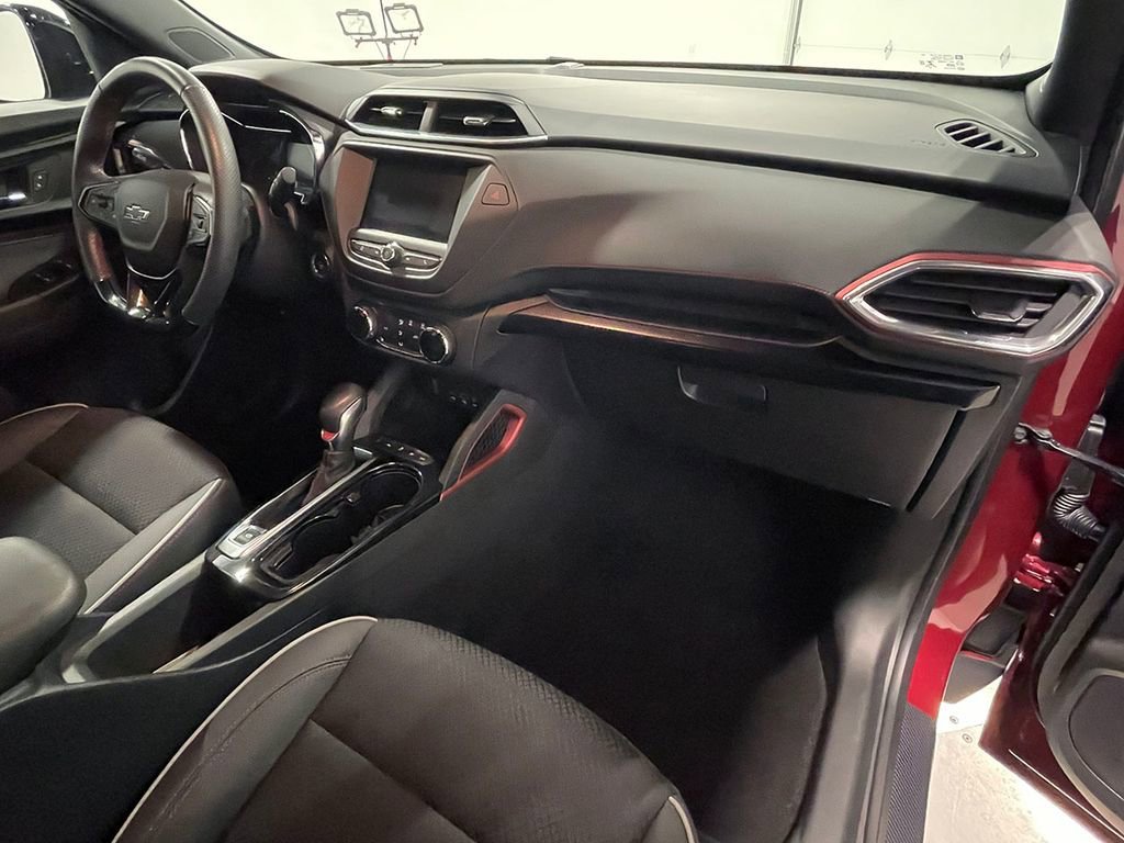 Used 2023 Crimson Metallic Chevrolet RS image 27