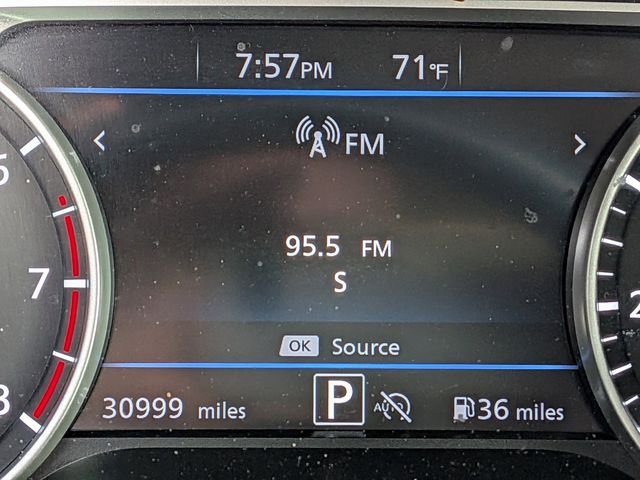 Used 2024 Gray Nissan SV image 27