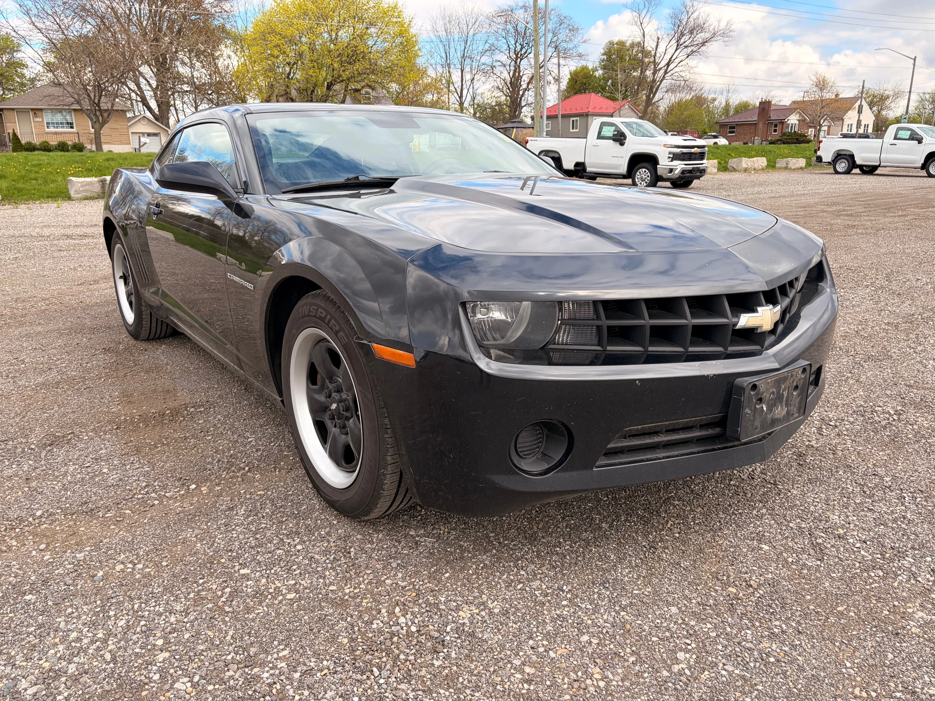 Used 2011  Chevrolet  image 2