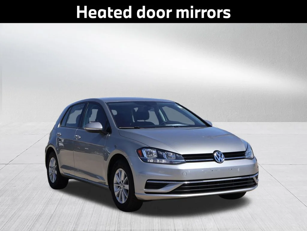 Used 2018  Volkswagen TSI S 4-Door image 13
