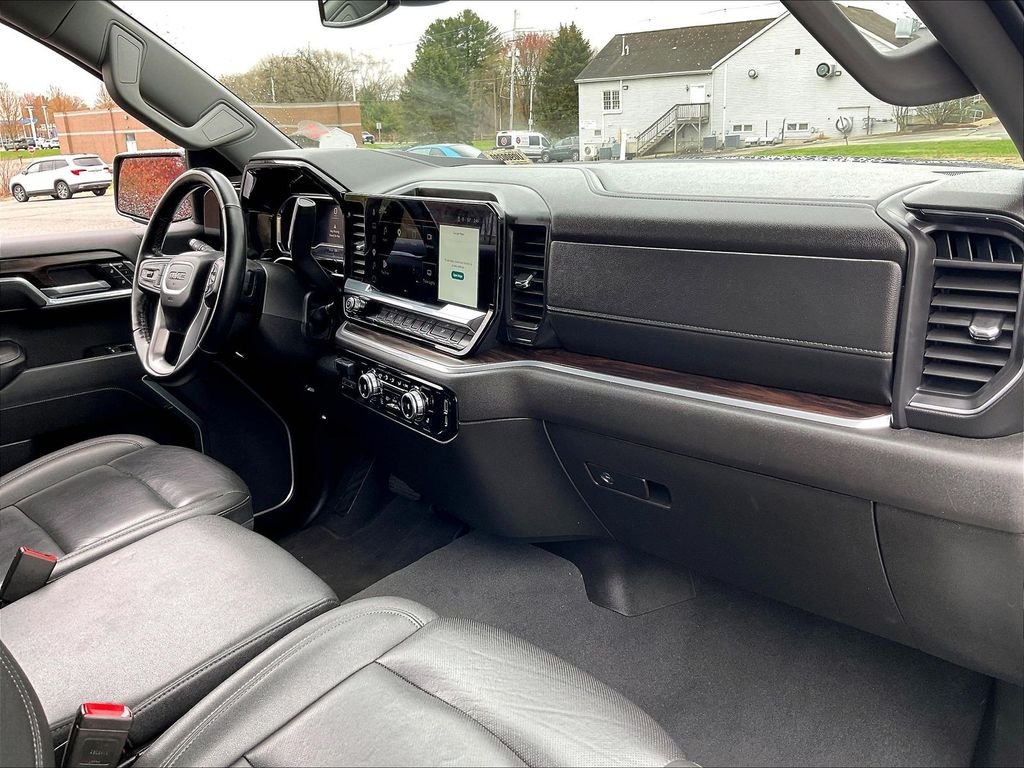 Used 2025 Silver GMC SLT image 14