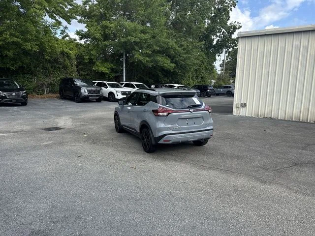 Used 2024 Gray Nissan SR image 7