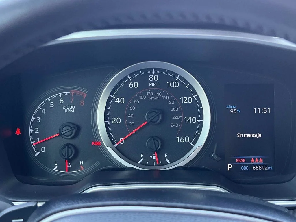 Used 2019  Toyota SE image 25