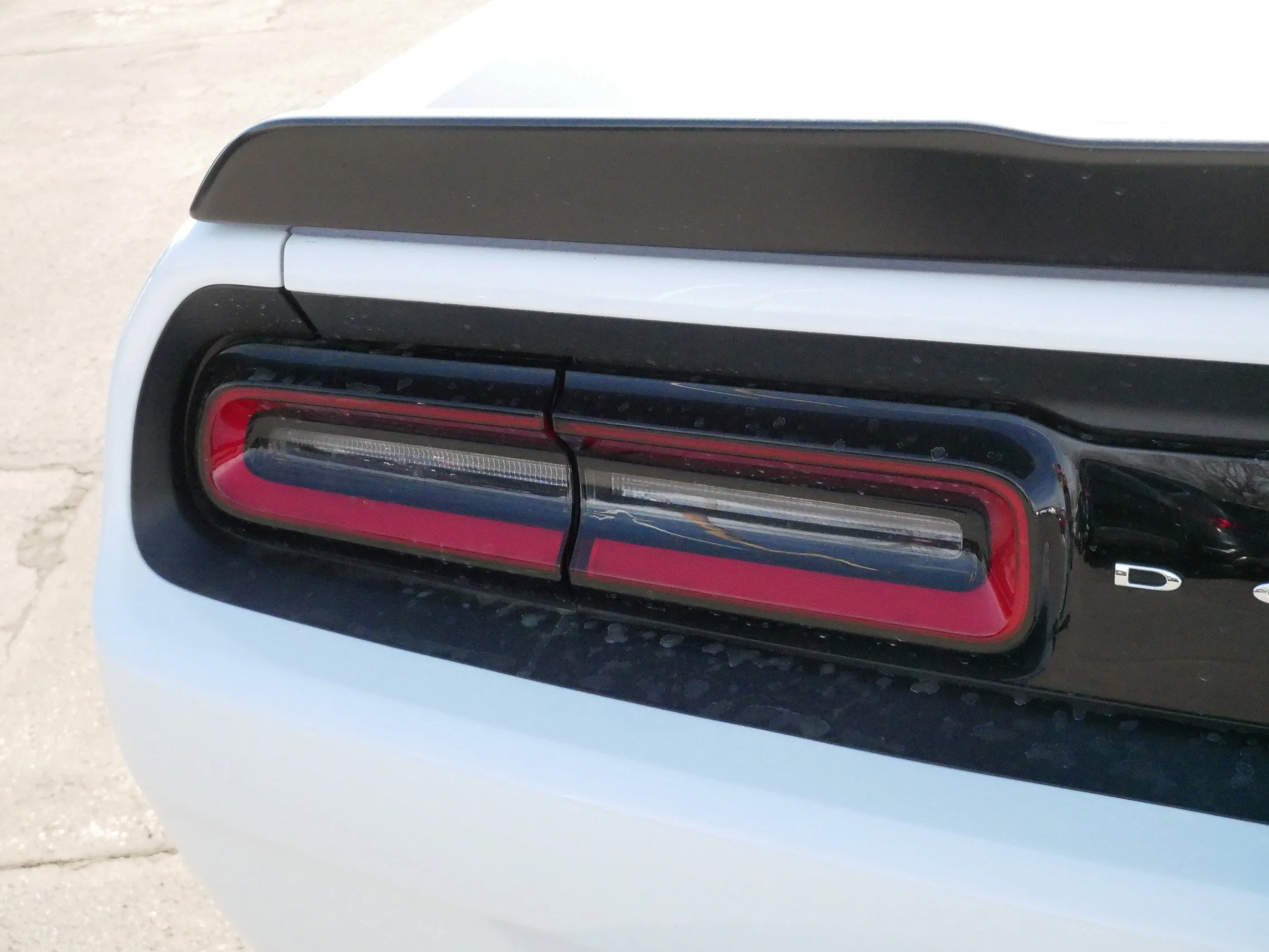Used 2023 White Knuckle Clearcoat Dodge R/T/Trans Am image 16