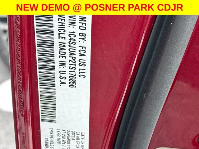 New 2026 Velvet Red Pearl-Coat Exterior Paint Jeep Grand Wagoneer image 34