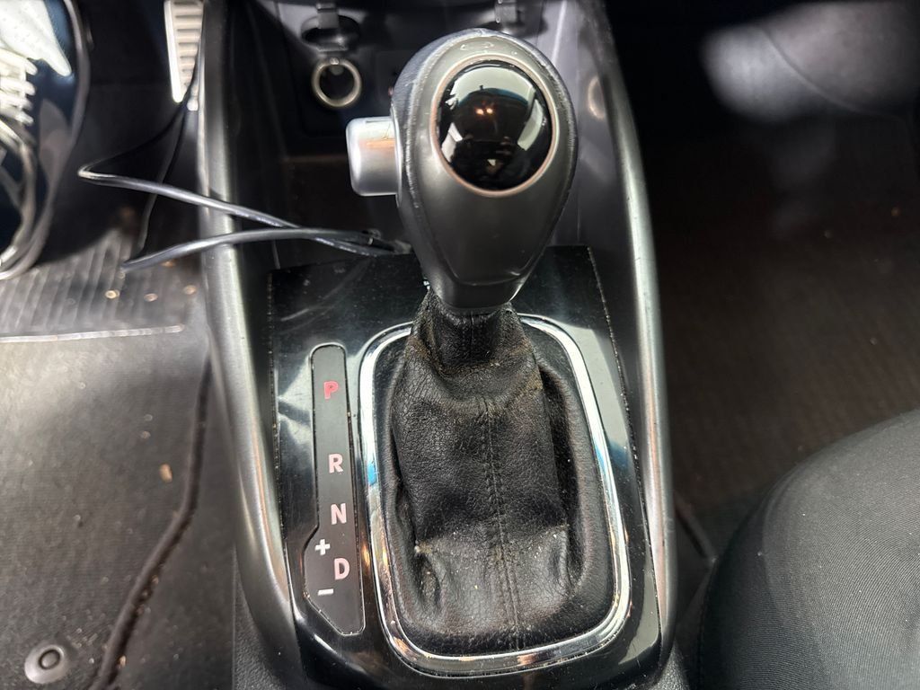 Used 2011 Silver Kia SX image 21