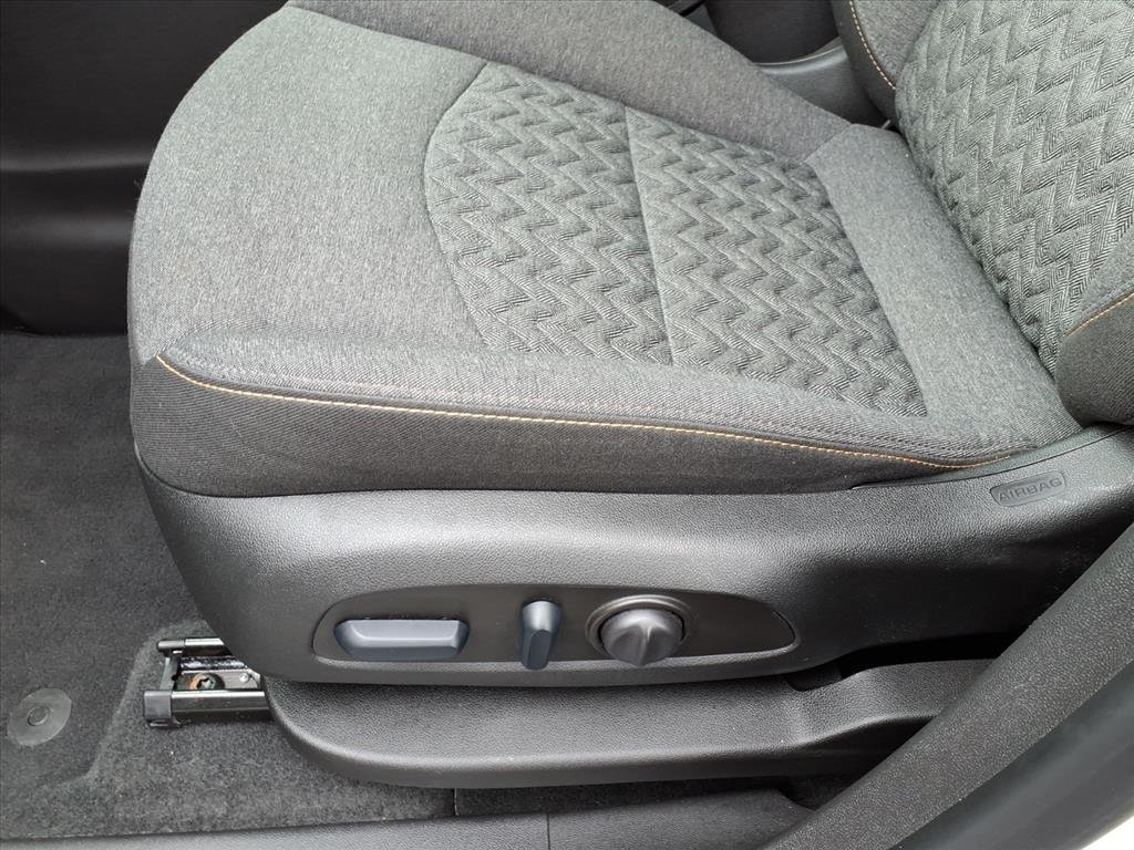 2024 Chevrolet Equinox LT - Photo 12