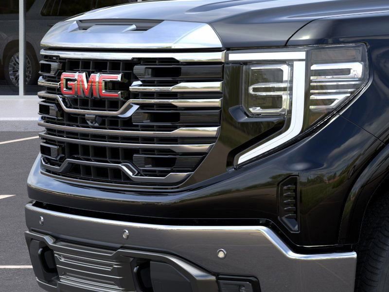 New 2025 GMC Sierra 1500 SLT 4D Crew Cab