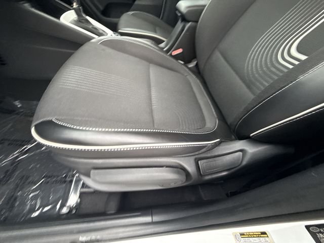 Used 2023 White Hyundai Limited image 12