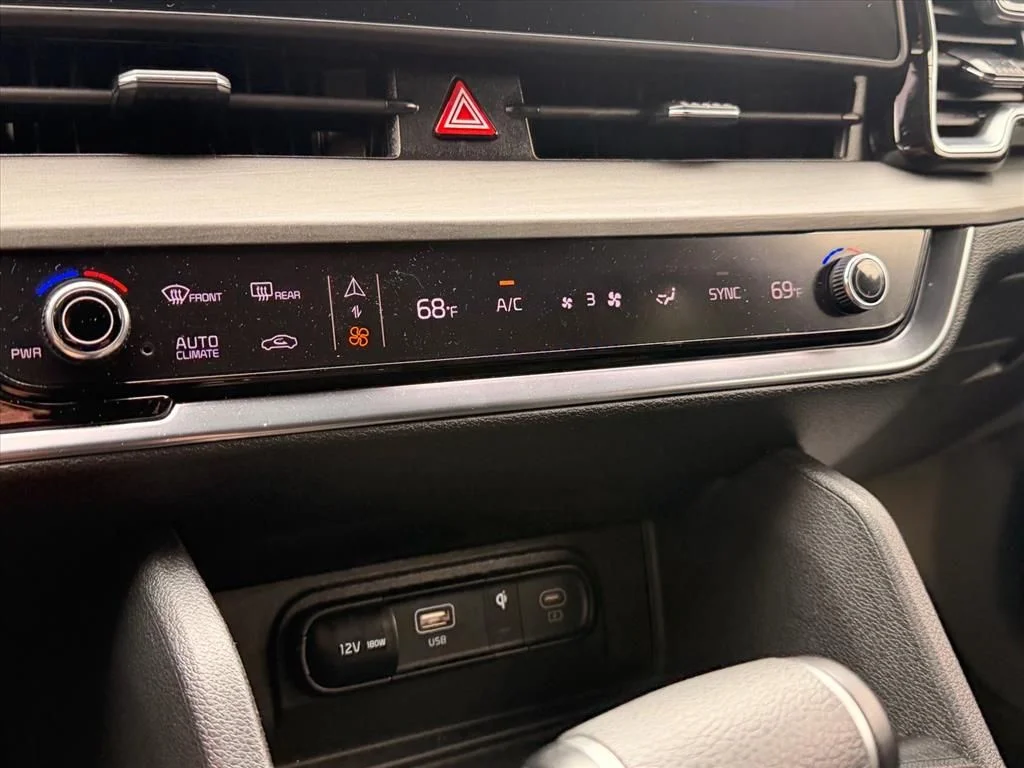 Used 2023 Gray Kia X-Line image 23