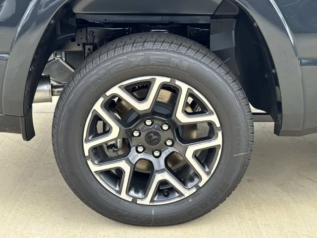 New 2027 Forged Blue Metallic Exterior Paint RAM Laramie image 24