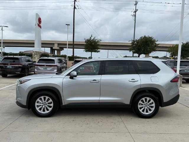 Certified Used 2026 CELESTIAL SILVER Toyota XLE image 8