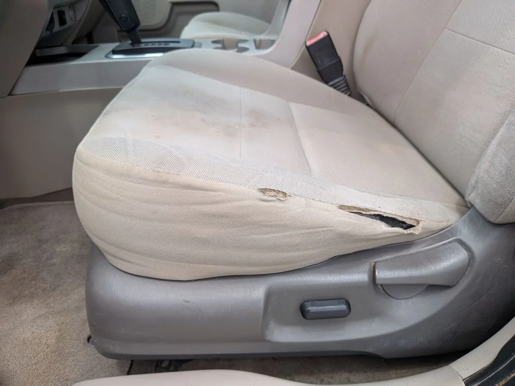 Used 2012 White Ford XLT image 19