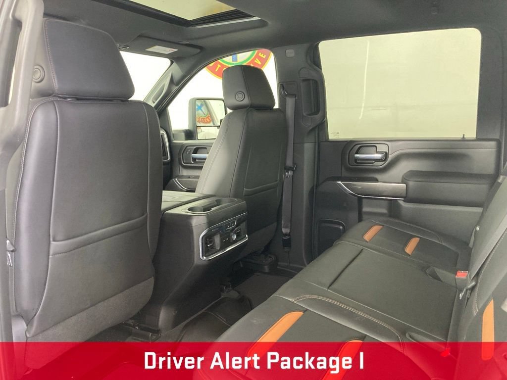 Used 2021 SUMMIT WHITE GMC AT4 image 16