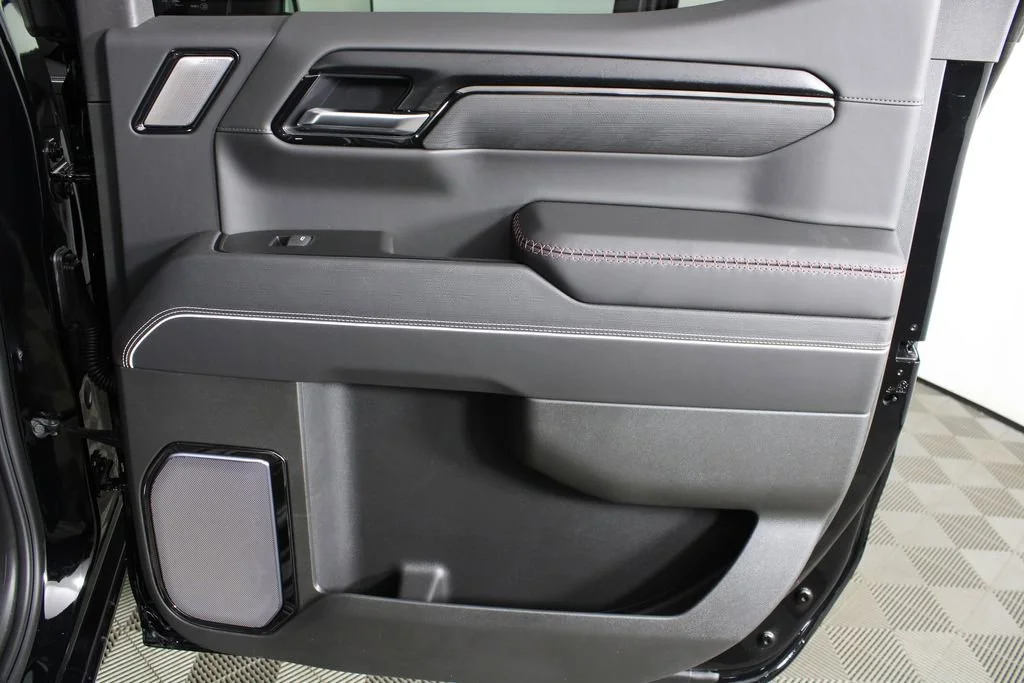 2026 GMC Sierra 1500 AT4X - Photo 11