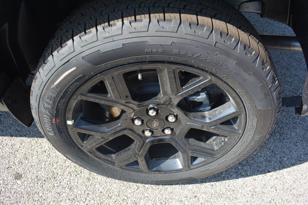 New 2026 Azure Gray Metallic Tri-Coat Ford XLT image 5