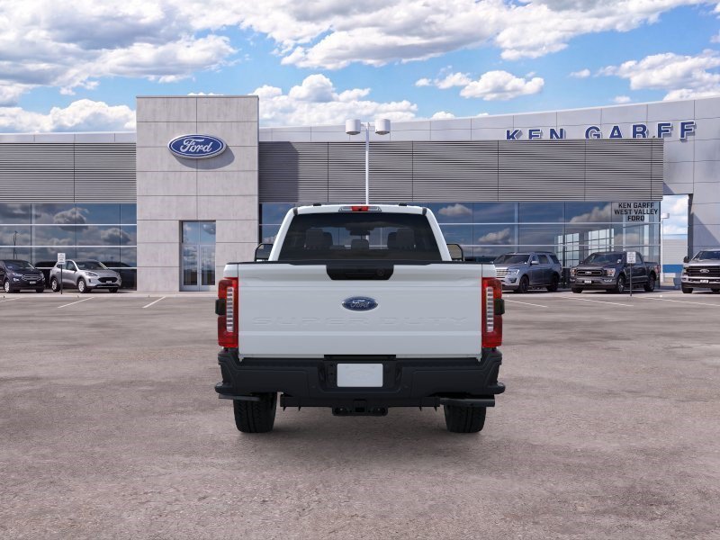 New 2026 Oxford White Ford XL image 5