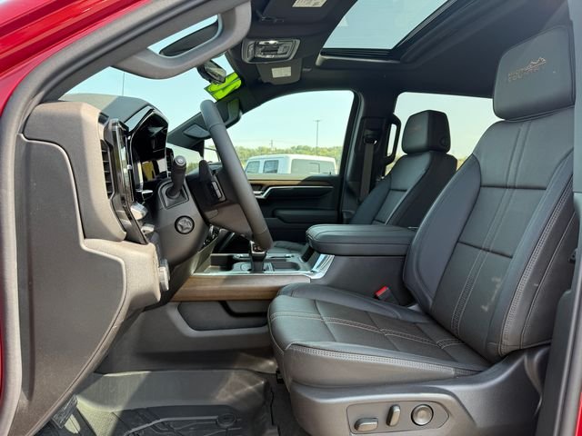 2026 Chevrolet Silverado 1500 High Country photo 4