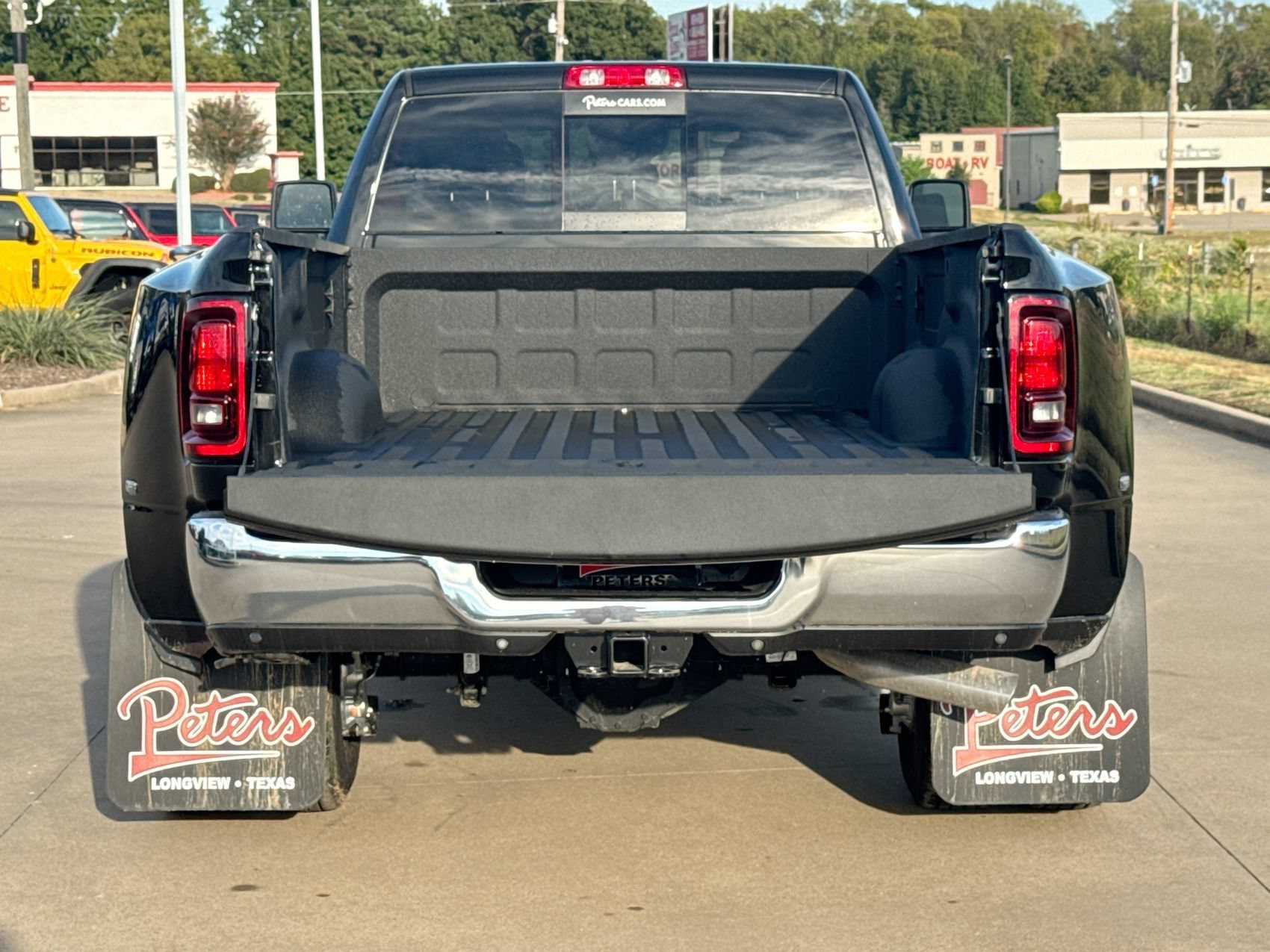 New 2026 Diamond Black Crystal Pearlcoat Ram Tradesman image 21