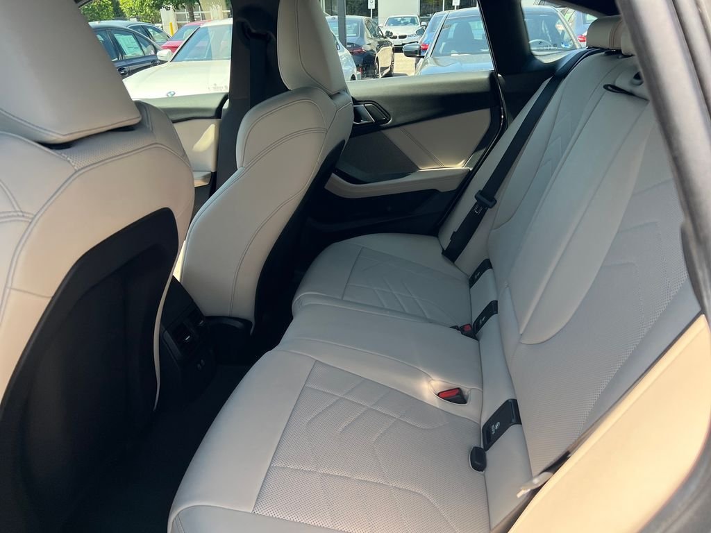 2025 BMW 2 Series M235 - Photo 25