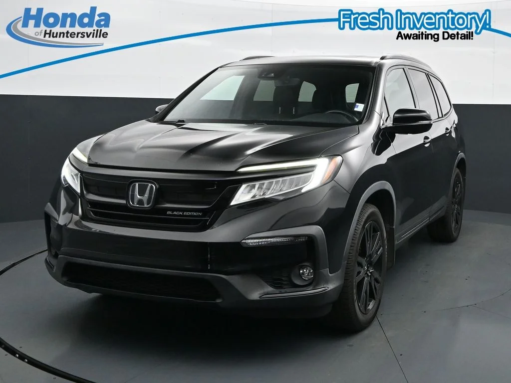 Used 2022 Crystal Black Pearl Honda Black Edition image 4
