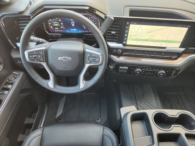 Used 2026 Black Chevrolet RST image 29
